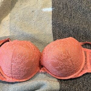 Victoria’s Secret Very Sexy Push Up Bra